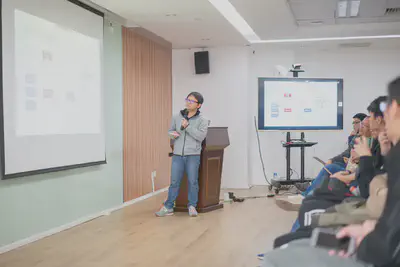 郑德惠，唯品会